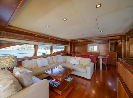 M/Y Anne Marie